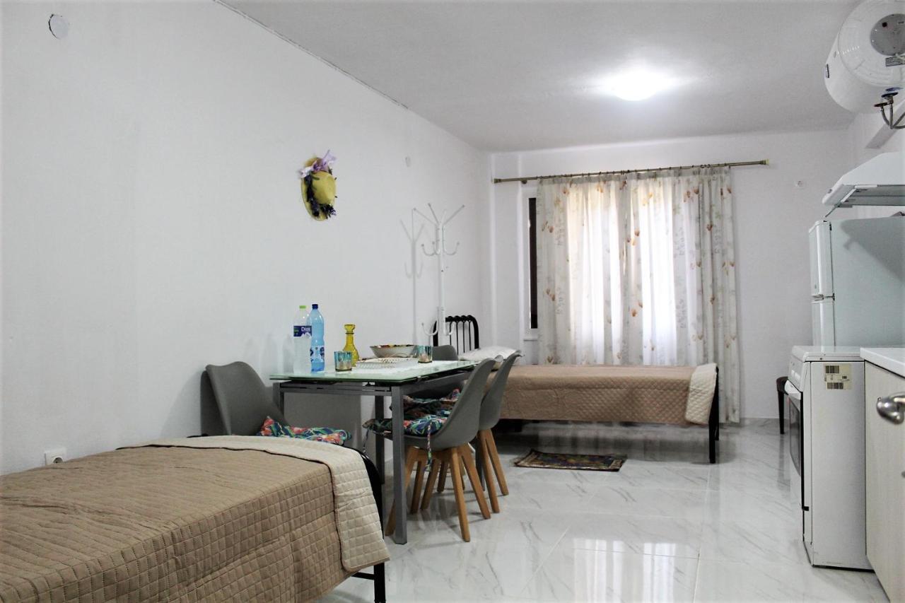 Sissy Apartments By The Sea Nikiana Luaran gambar
