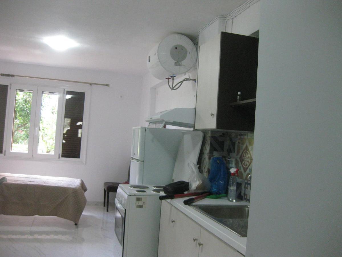 Sissy Apartments By The Sea Nikiana Luaran gambar